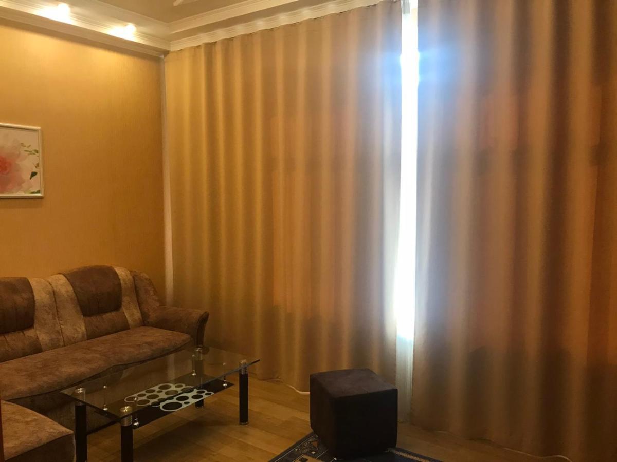 Bilyj Rojal Hotell Zaporizhia Exteriör bild